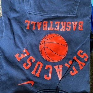 Syracuse U basketball sweatshirt